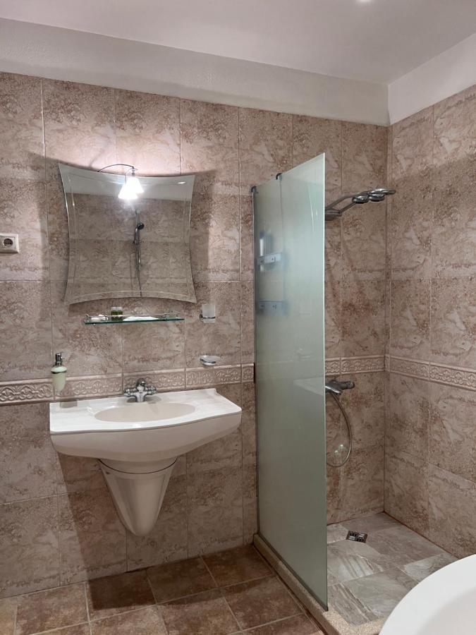 Dalv Residence - Spa Fairy Tale In Old Sofia Ngoại thất bức ảnh